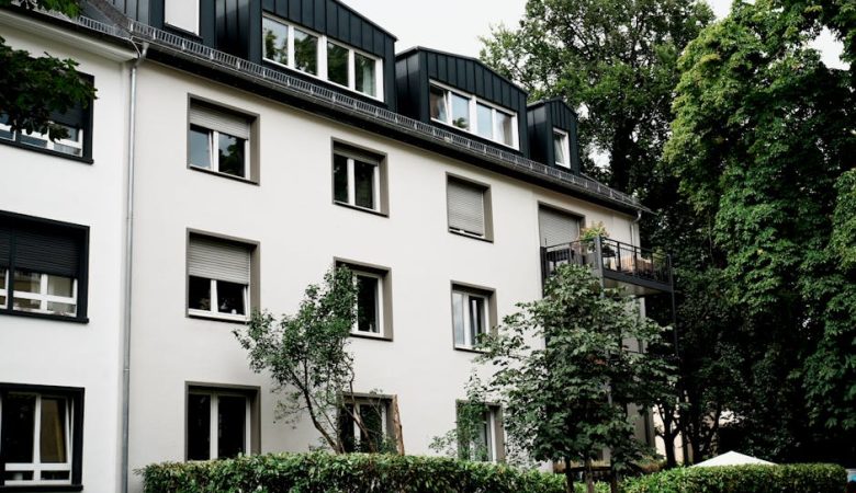 滅蝨公司:戰勝害蟲的專業力量與奮鬥故事